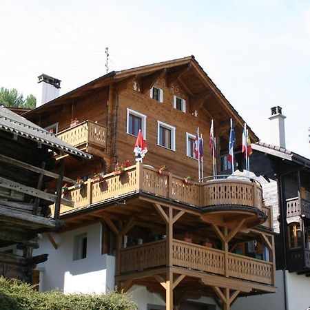 B&B Cafe De La Poste Agettes Exteriér fotografie