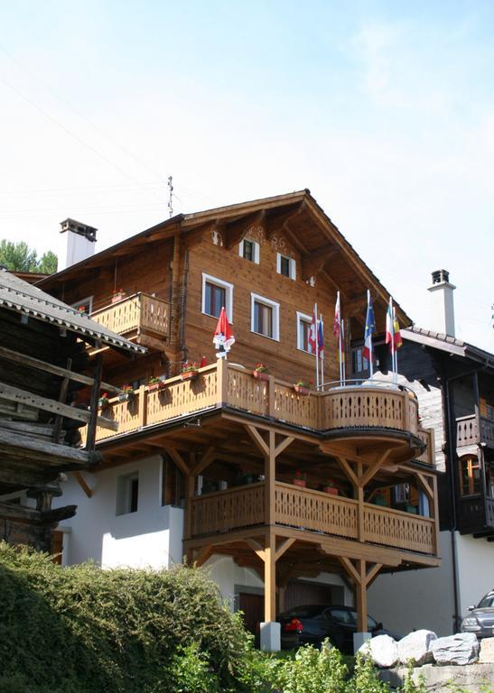 B&B Cafe De La Poste Agettes Exteriér fotografie
