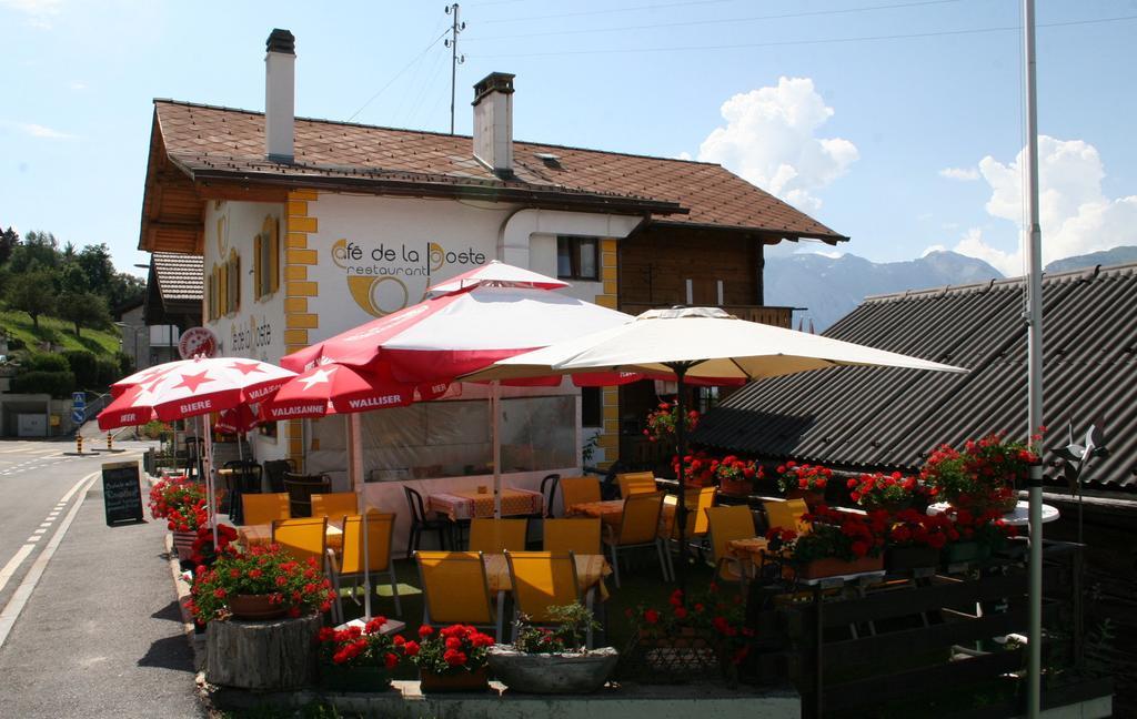 B&B Cafe De La Poste Agettes Exteriér fotografie